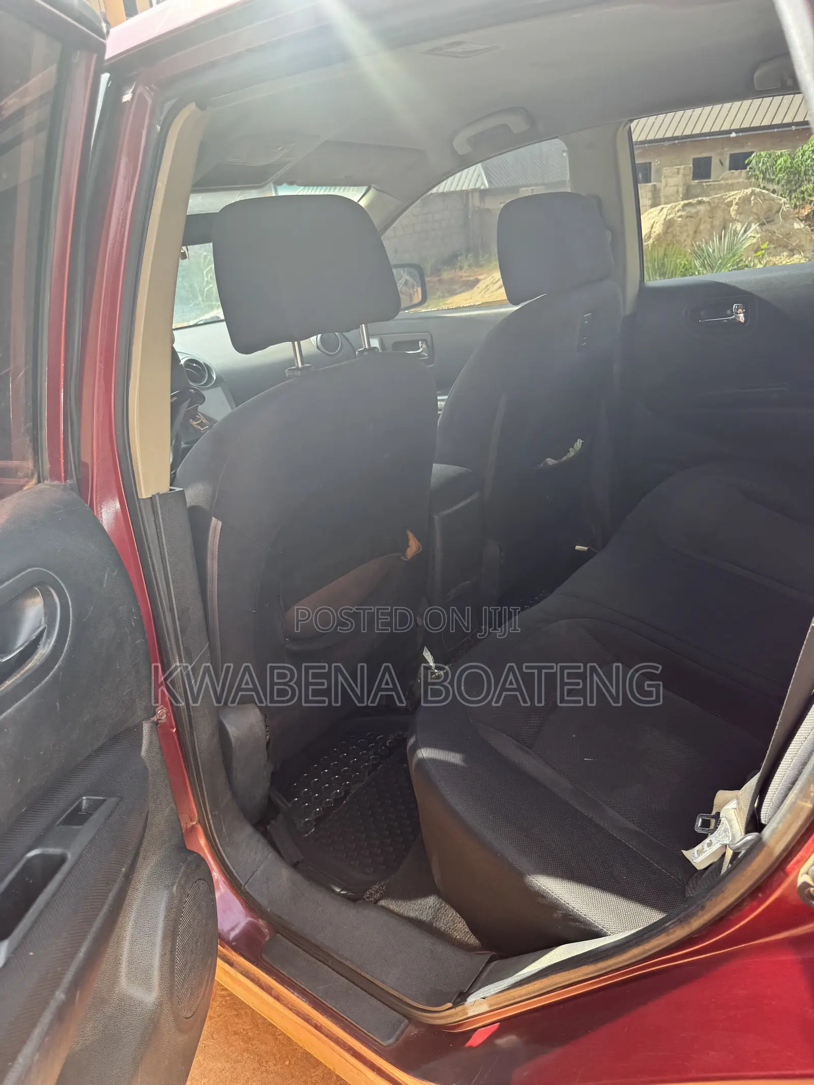 Nissan Rogue SV 2011 Red