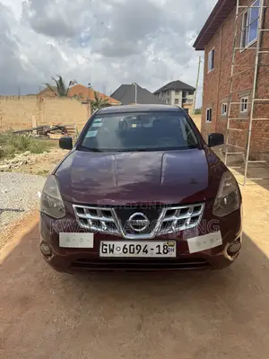 Nissan Rogue SV 2011 Red
