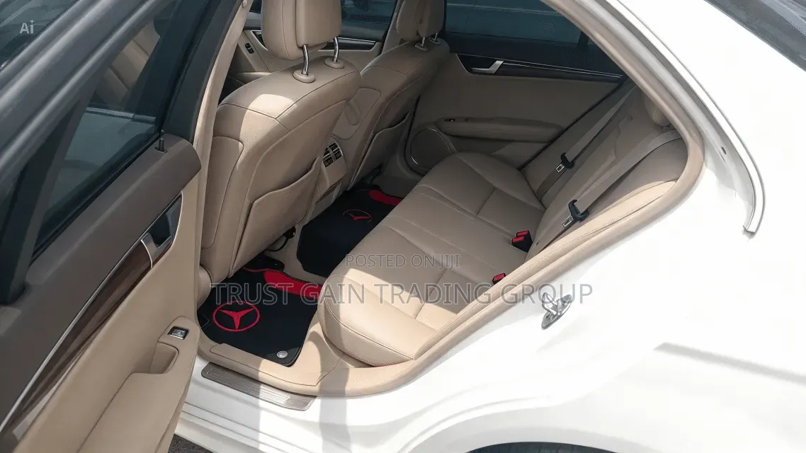 Mercedes-Benz C250 2014 White
