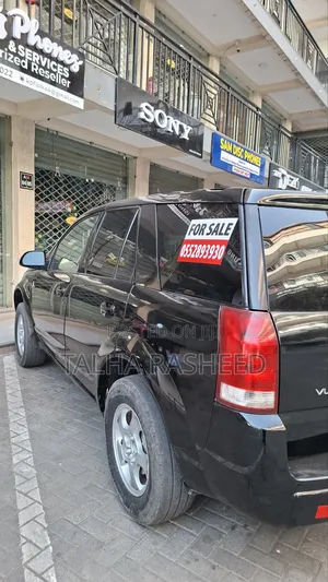 Saturn Vue 4 2005 Black