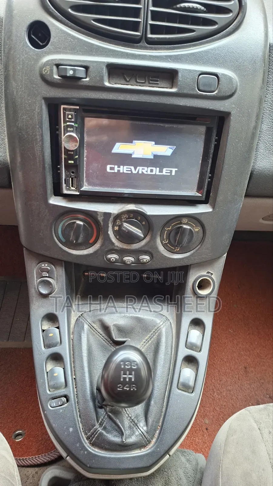 Saturn Vue 4 2005 Black