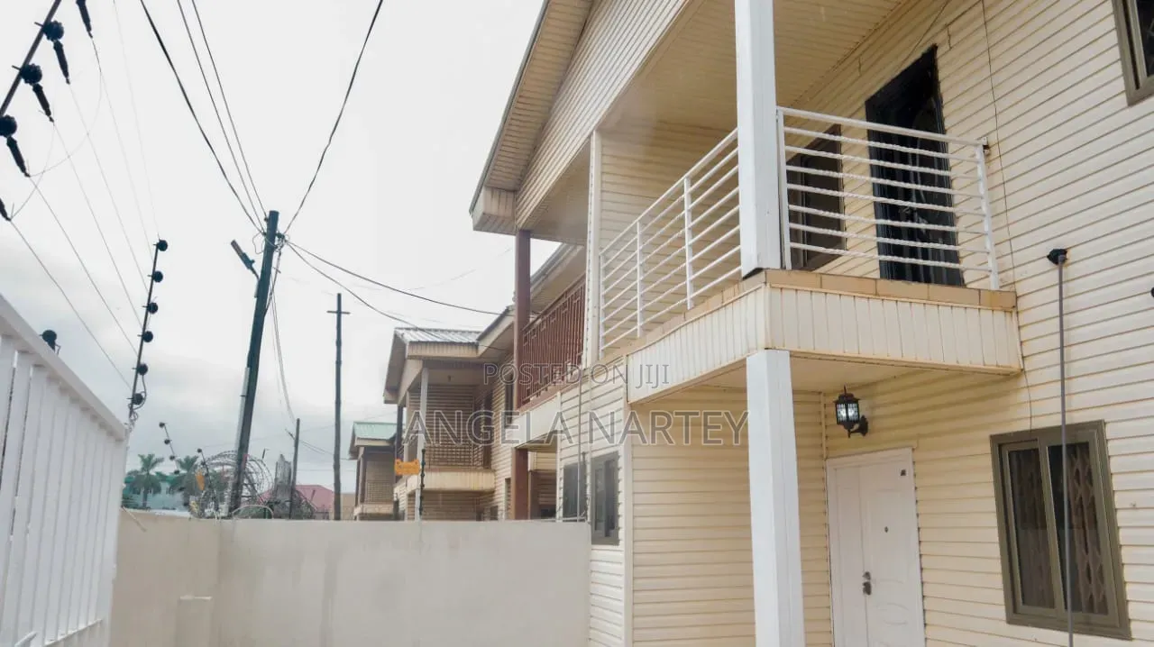 3bdrm House in Spintex, Accra Metropolitan for sale