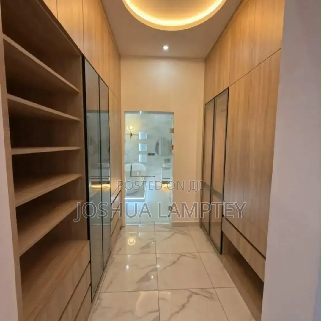 4bdrm House in School Junction for sale