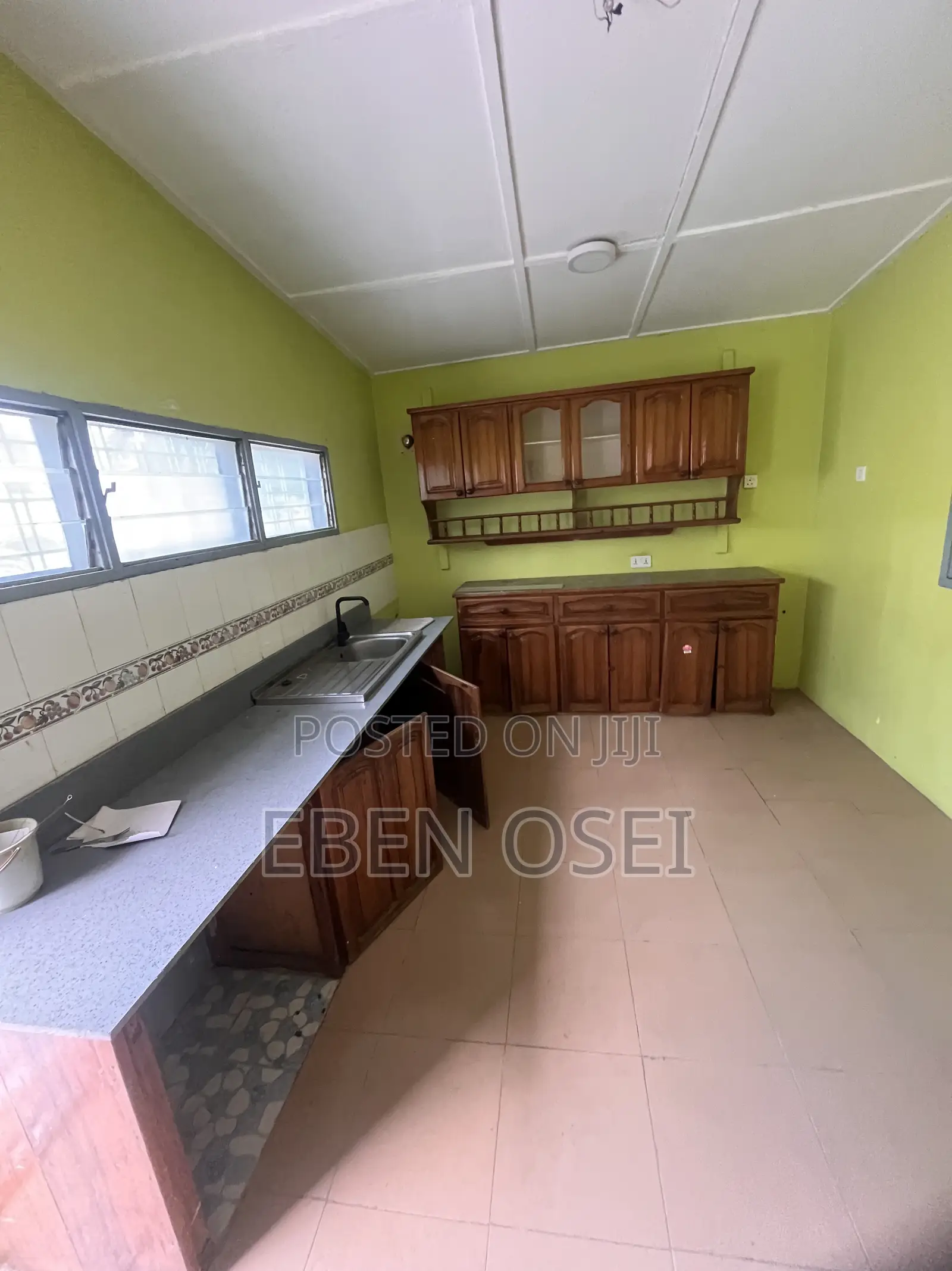 3bdrm House in Dansoman for rent