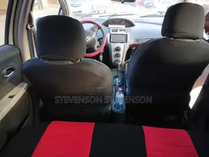 Toyota Vitz 2012 White