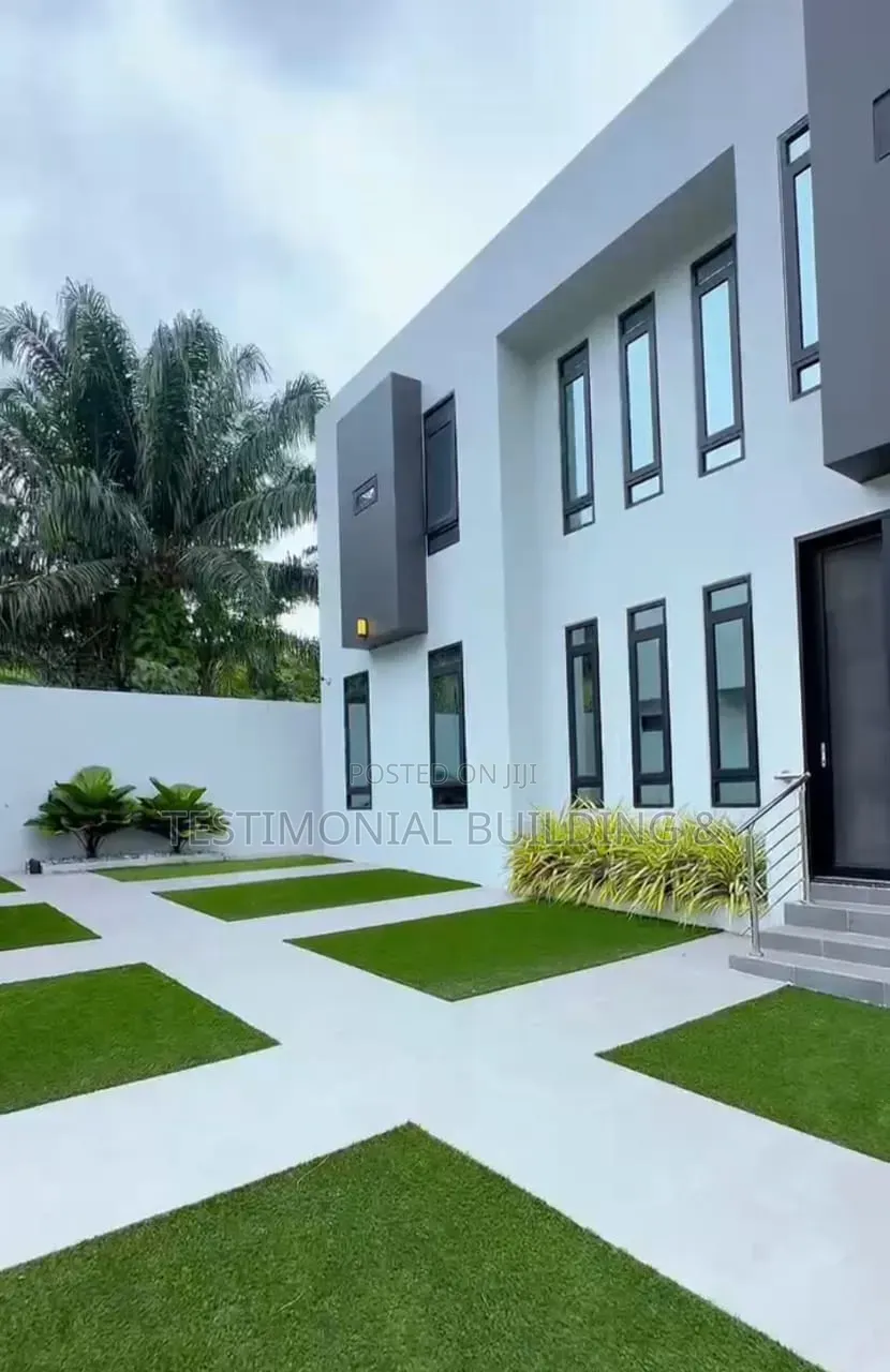 Furnished 6bdrm House in Testimonial Building, Aburi for sale