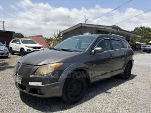 Pontiac Vibe AWD 2006 Gray