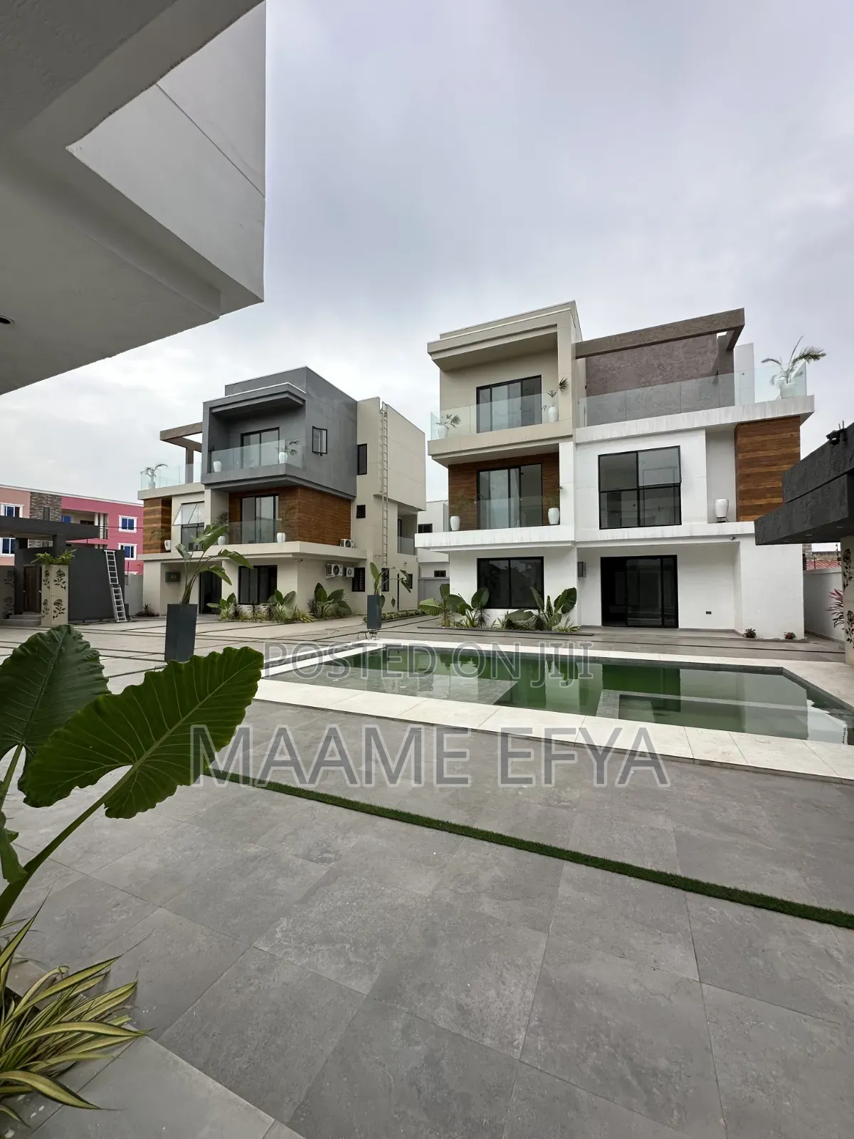 5bdrm House in East Legon Hills, Accra Metropolitan for sale