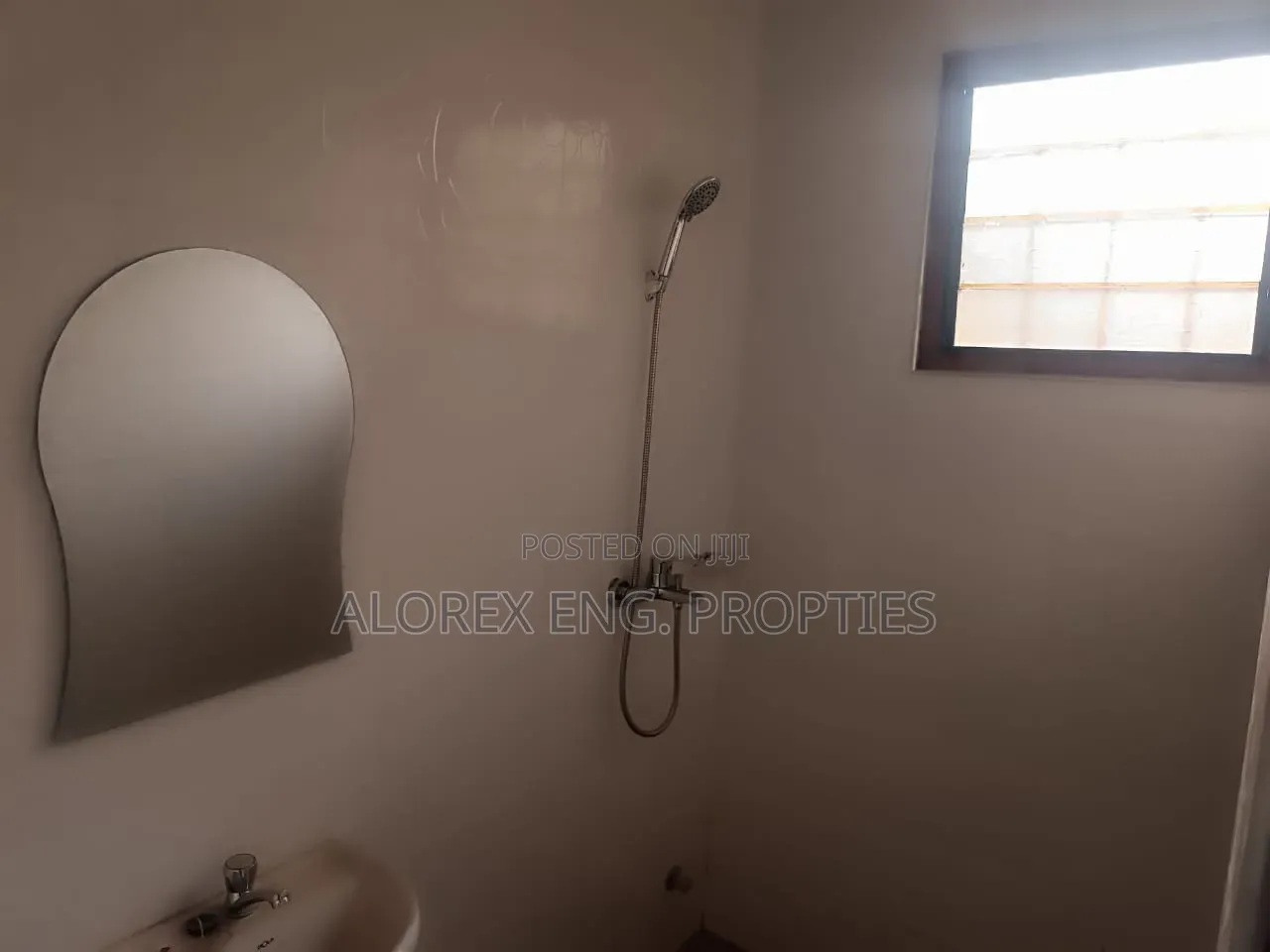 4bdrm House in Adenta Malejor for rent