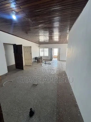 4bdrm House in Owner'S Key, Accra Metropolitan for rent