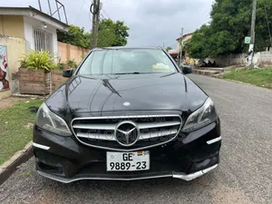 Mercedes-Benz E350 Base 4Matic Sedan AWD (3.5L 6cyl 7A) 2014 Black