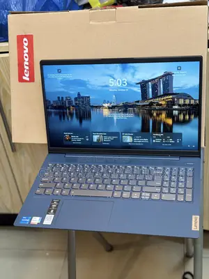 Laptop Lenovo IdeaPad 5 Slim 13th Gen i7 8GB Intel Core i5 SSD 256GB