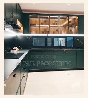 4bdrm House in Accra Metropolitan for sale