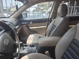 Kia Sorento 2011 Burgundy