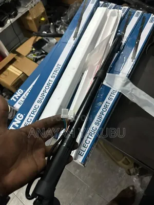 2017-21 Honda CRV Boot Shocks NEW