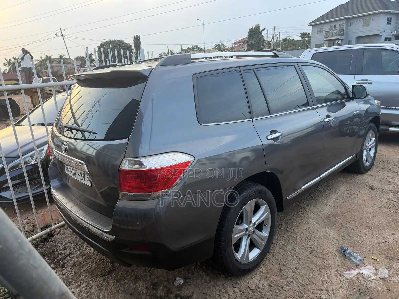 Toyota Highlander Limited 3.5l 4WD 2013 Gray