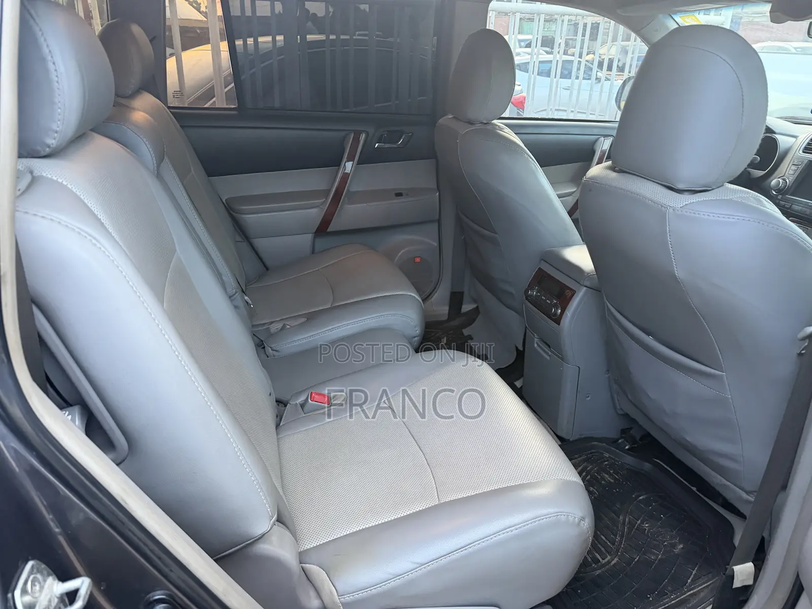 Toyota Highlander Limited 3.5l 4WD 2013 Gray