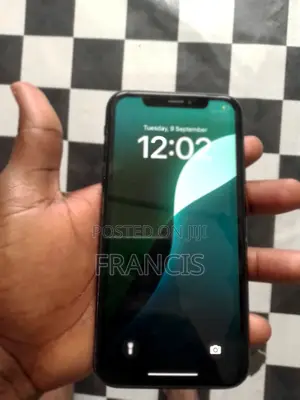 Apple iPhone XR 64 GB Black