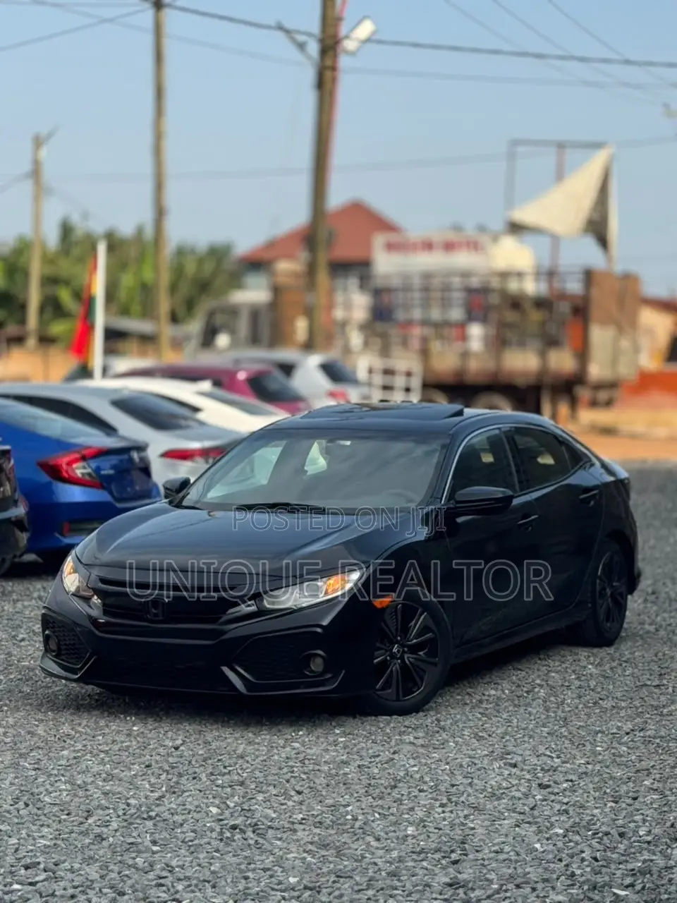 Honda Civic EX 4dr Hatchback (1.5L 4cyl) 2017 Black