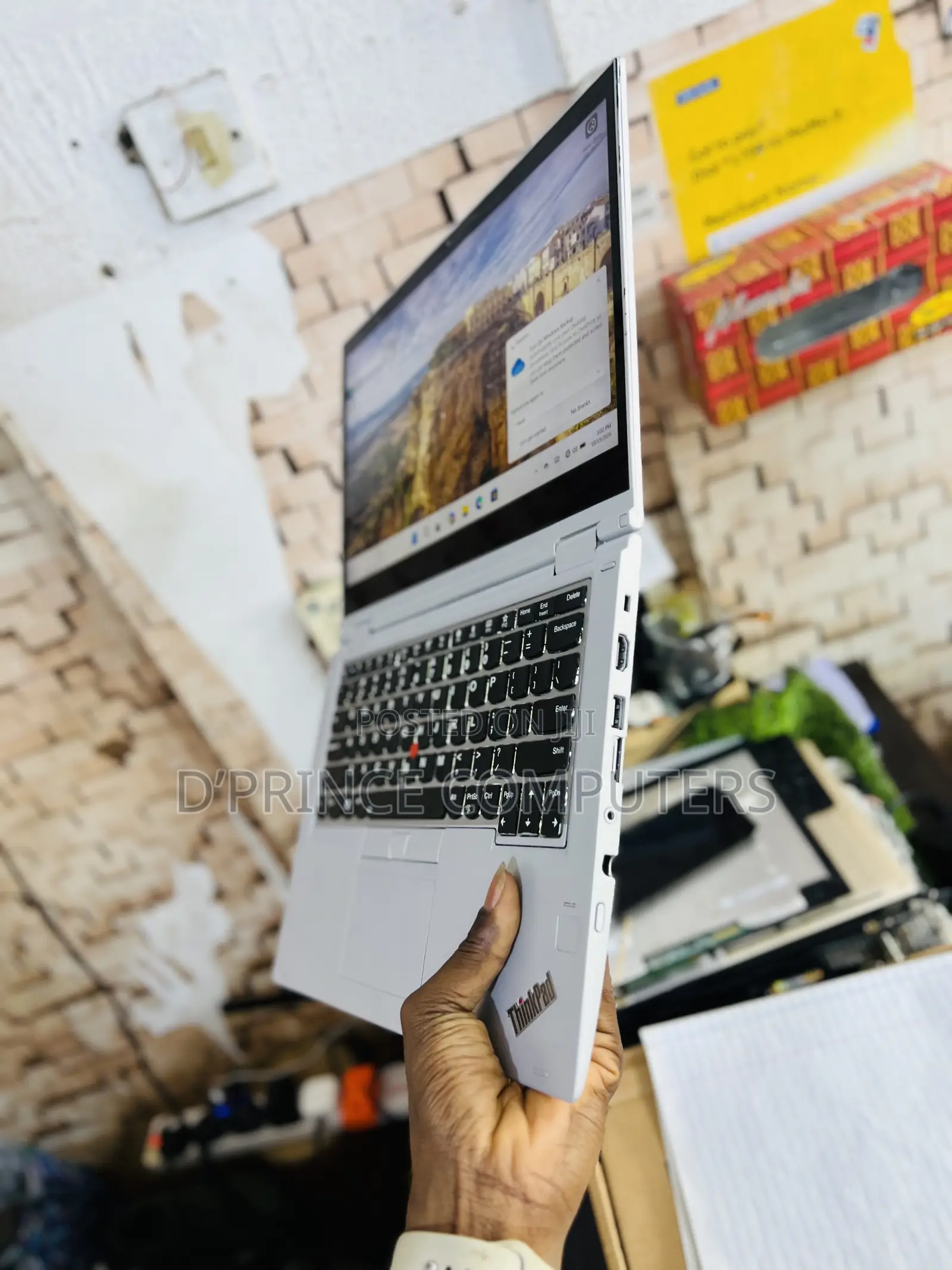 Laptop Lenovo ThinkPad X380 Yoga 16GB Intel Core i5 SSD 512GB