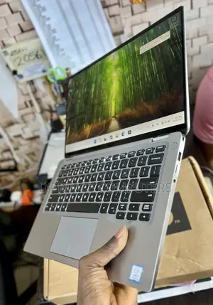 Laptop Dell Latitude 7400 2-in-1 16GB Intel Core i7 SSD 512GB