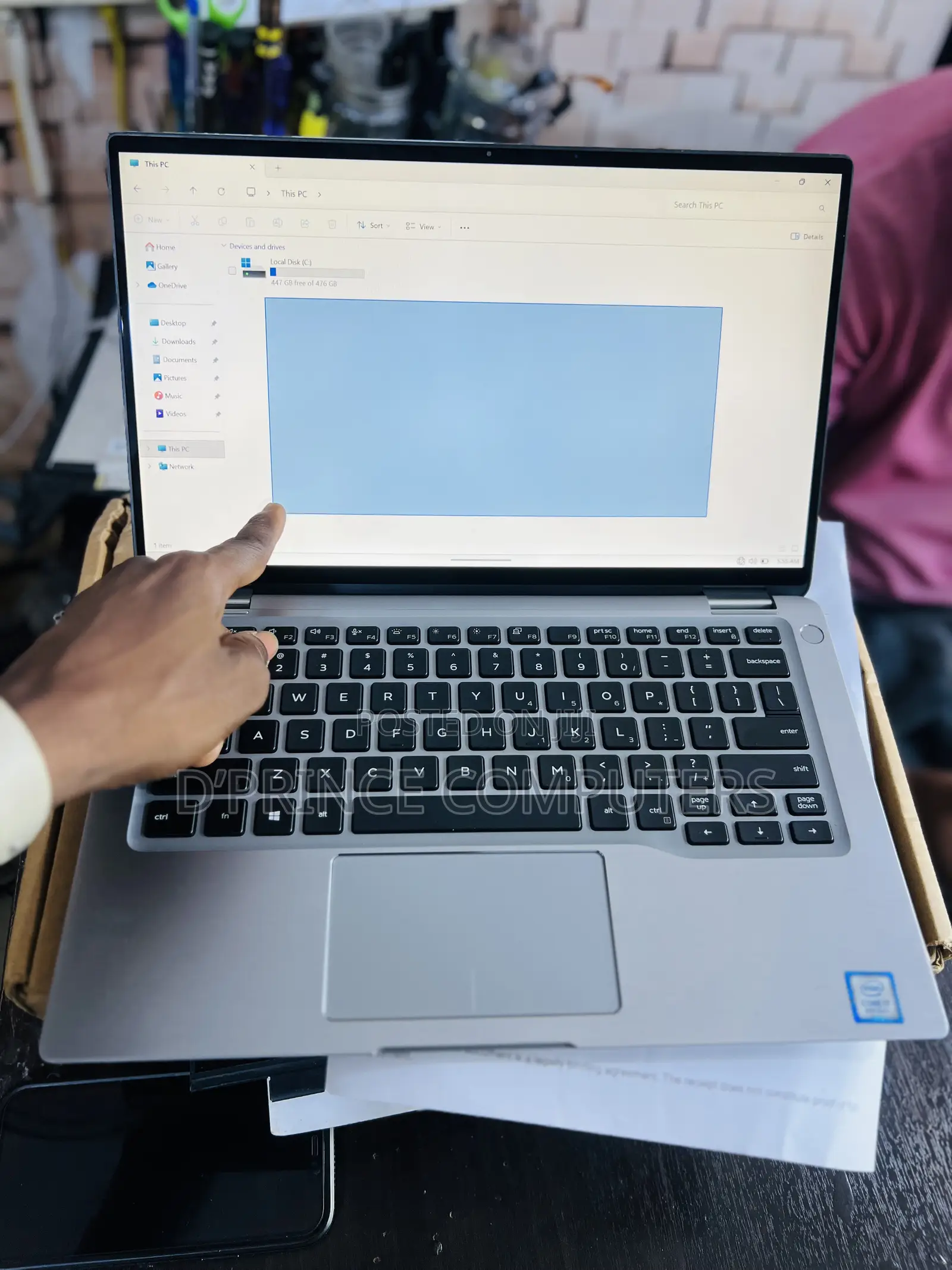Laptop Dell Latitude 7400 2-in-1 16GB Intel Core i7 SSD 512GB