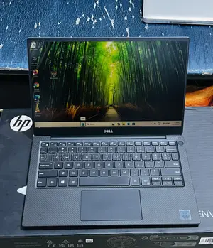 Laptop Dell XPS 13 7390 16GB Intel Core i7 SSD 512GB