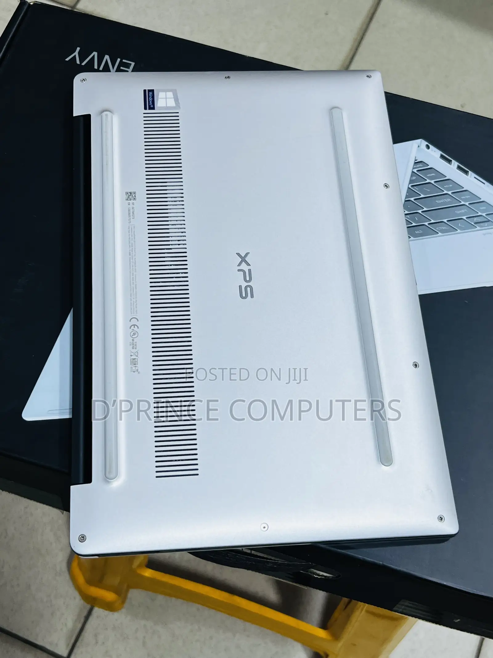 Laptop Dell XPS 13 7390 16GB Intel Core i7 SSD 512GB