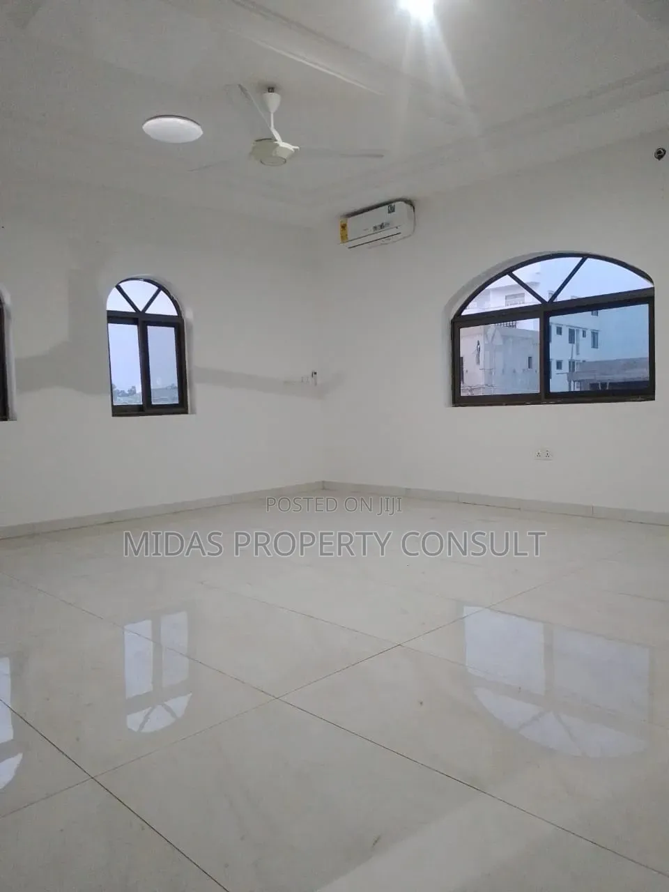 3bdrm Apartment in East Legon, Bawaleshie for rent