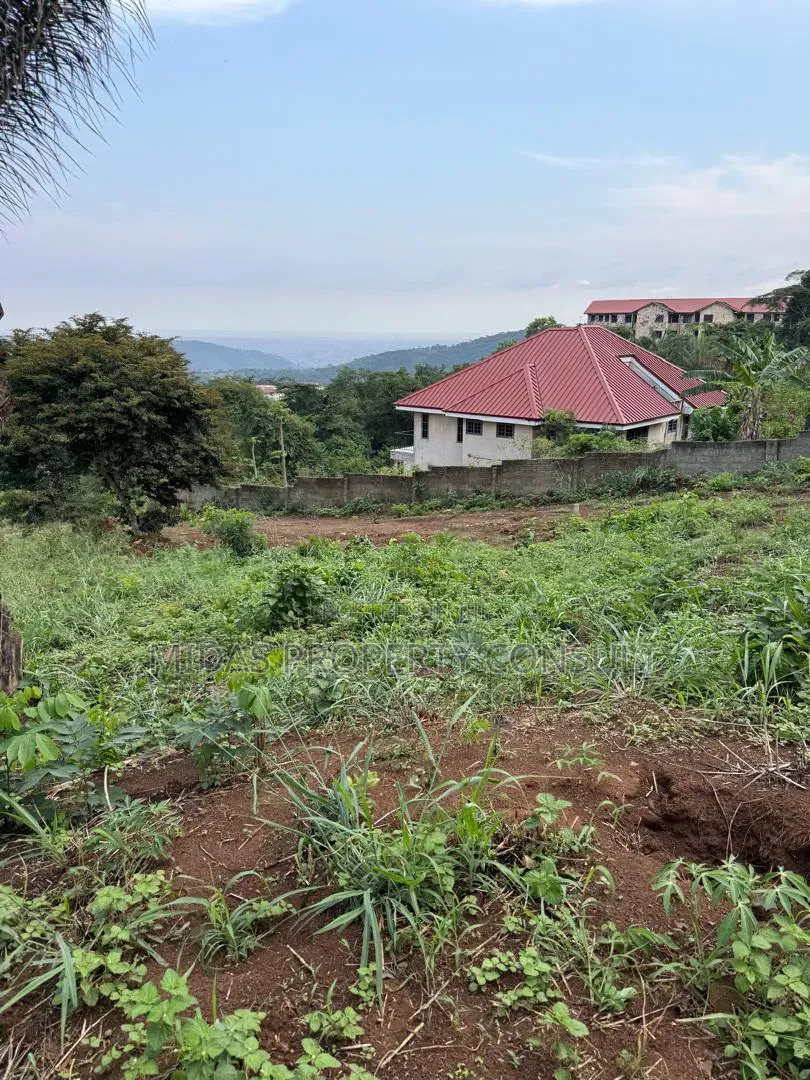 2 and Half Plots for Sale at Aburi Jamacaso