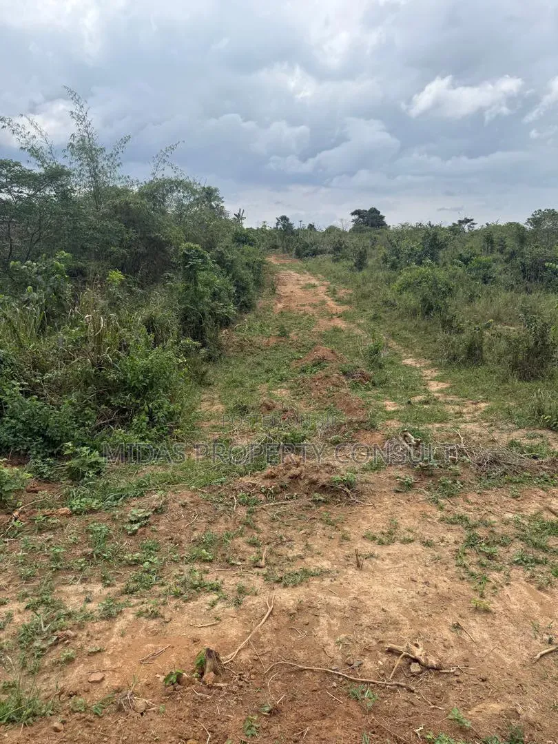 10 Acres Land for Sale at Aburi Pokrom-Adukro