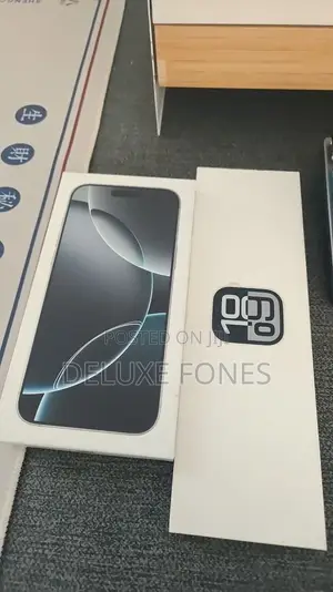 New Apple iPhone 17 Pro Max 1 TB White