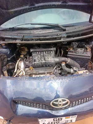 Toyota Vitz 1.3 FWD 3dr 2010 Blue