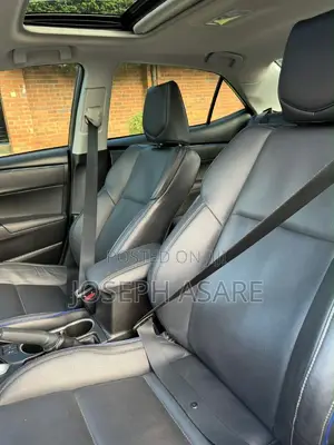 Toyota Corolla XSE (1.8L 4cyl 2A) 2018