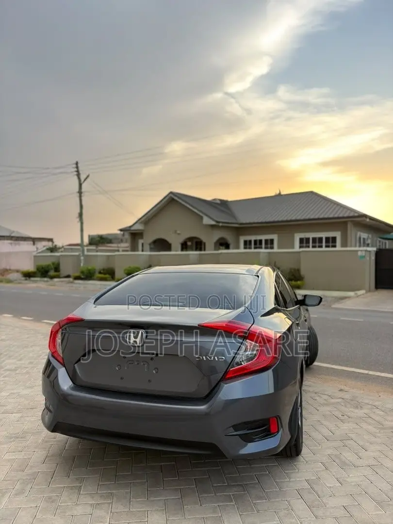 Honda Civic EX 4dr Sedan (1.5L 4cyl) 2016