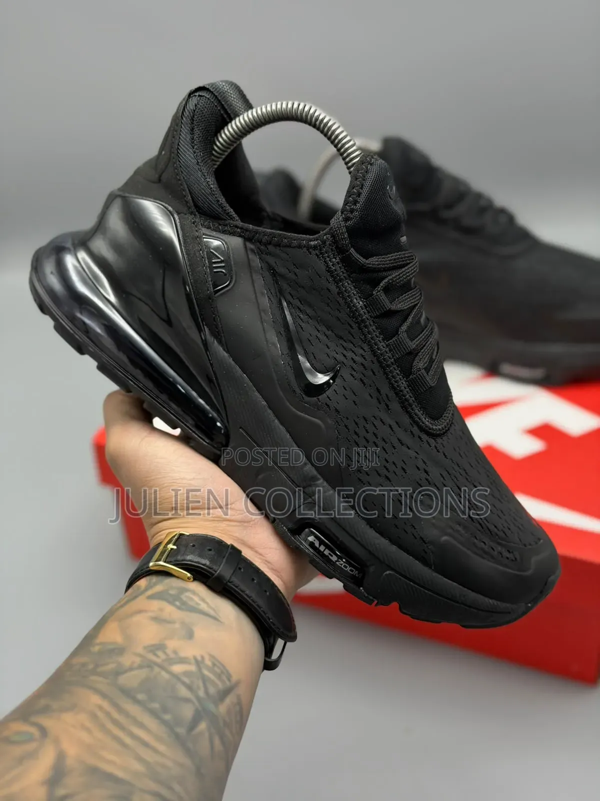 Nike Air Max Trainers 270 Black and Smoke Grey