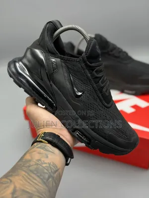 Nike Air Max Trainers 270 Black and Smoke Grey