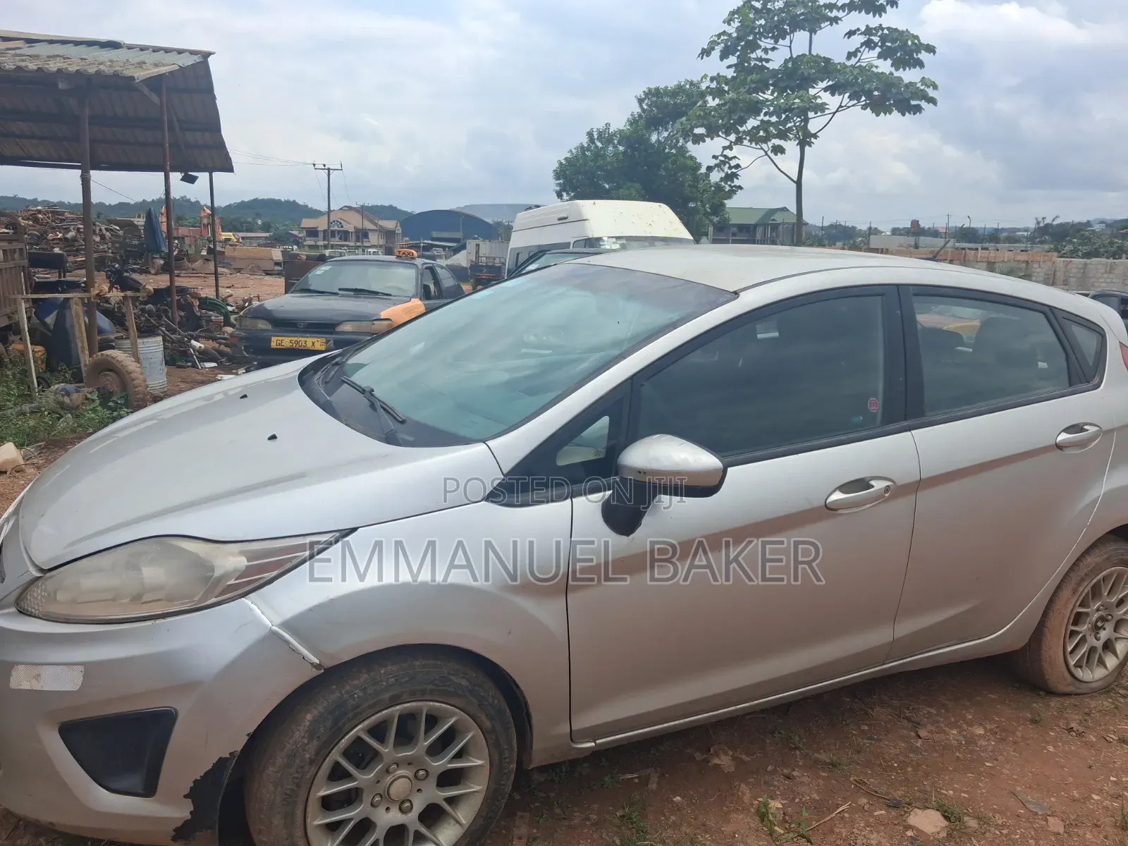 Ford Fiesta SE Sedan 2012 Silver
