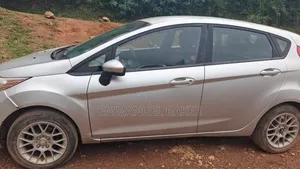 Ford Fiesta SE Sedan 2012 Silver