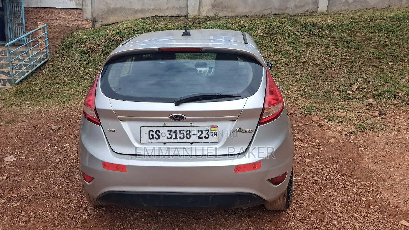 Ford Fiesta SE Sedan 2012 Silver