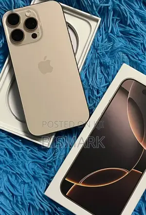 Apple iPhone 15 Pro Max 256 GB Gold