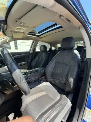 Honda Civic Touring 2021 Blue
