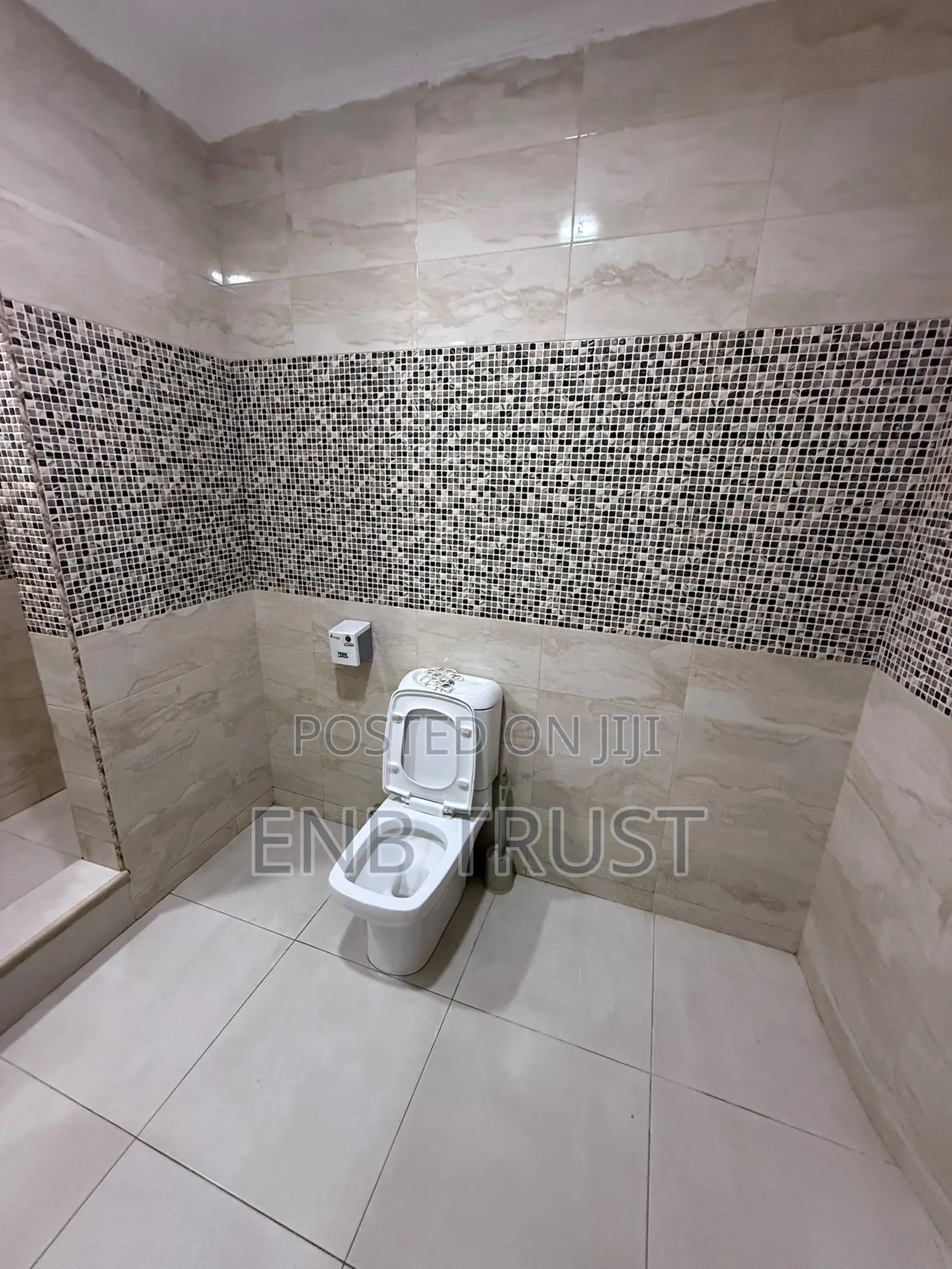5bdrm Duplex in Pokuase for sale