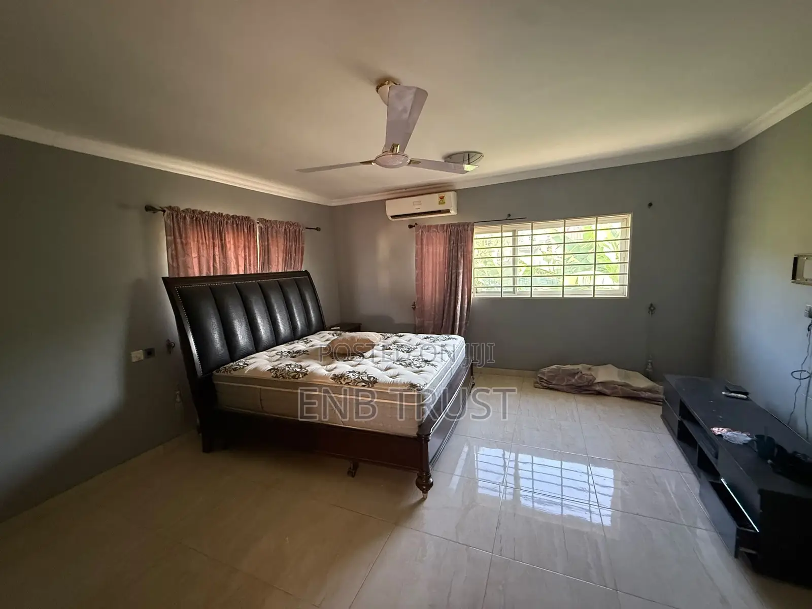 5bdrm Duplex in Pokuase for sale