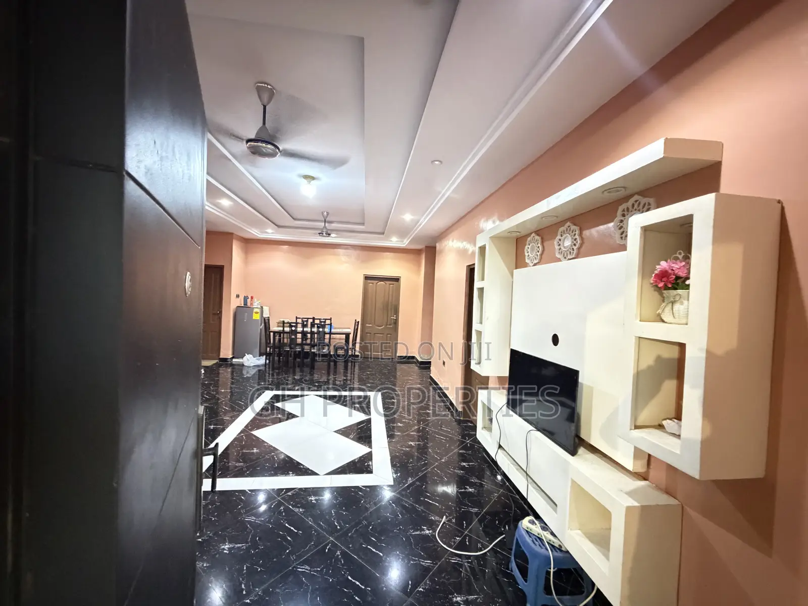 4bdrm House in Kotwi Ampaame No2, Atwima Kwanwoma for sale