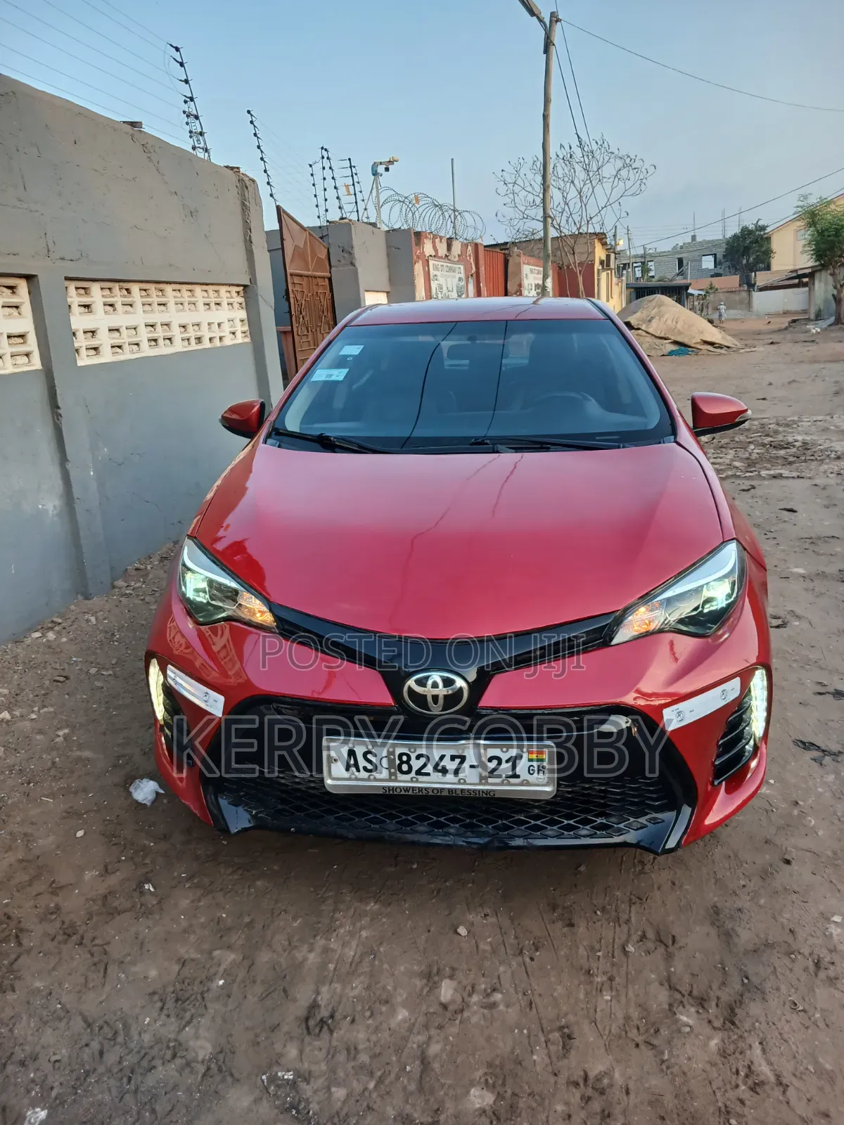 Toyota Corolla LE 4dr Sedan (1.8L 4cyl CVT) 2016 Red