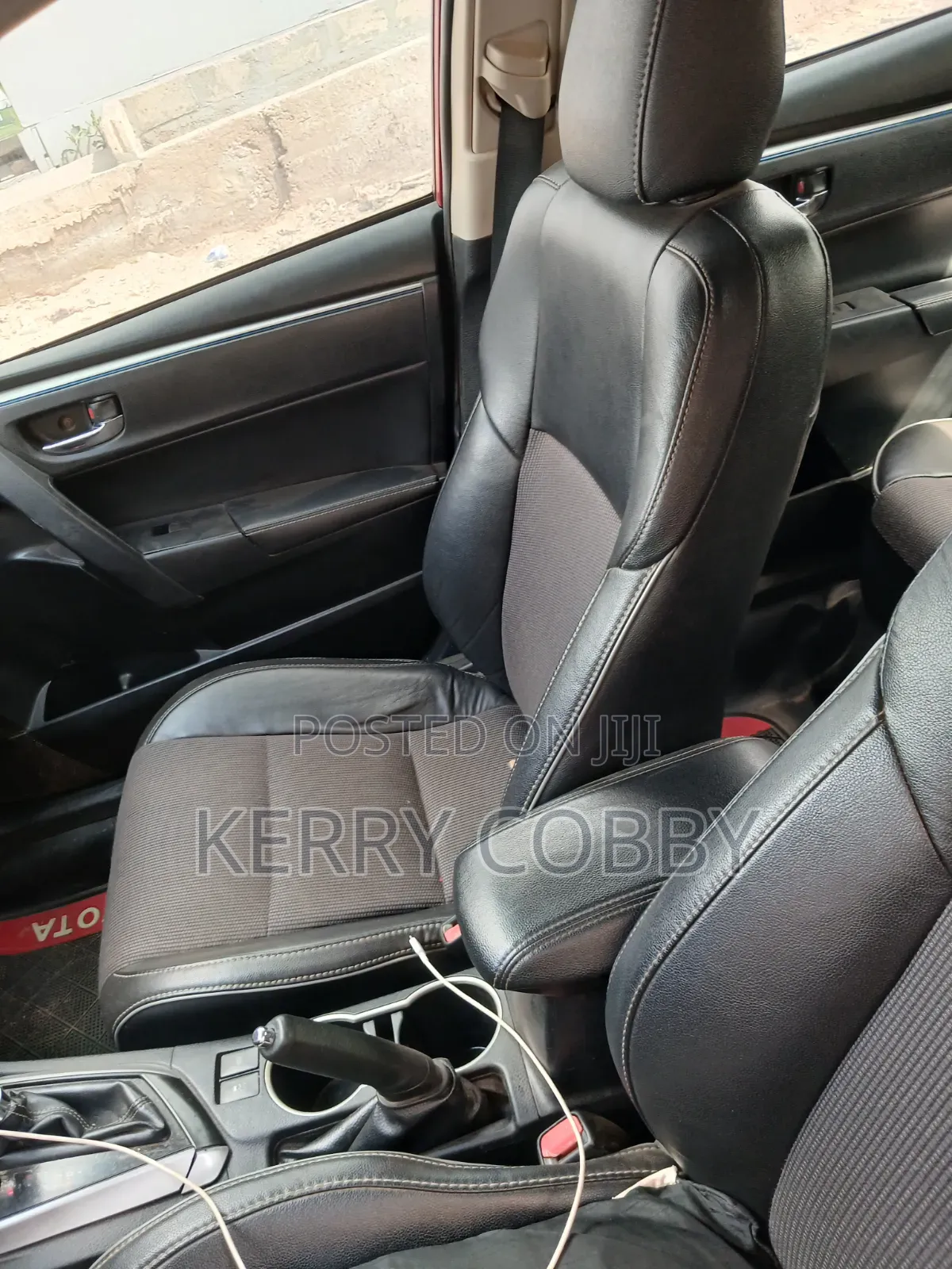 Toyota Corolla LE 4dr Sedan (1.8L 4cyl CVT) 2016 Red