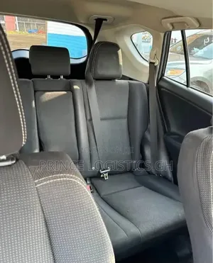 Toyota RAV4 XLE AWD (2.5L 4cyl 6A) 2017 Matt Black