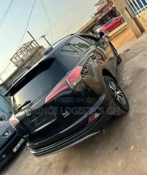 Toyota RAV4 XLE AWD (2.5L 4cyl 6A) 2017 Matt Black