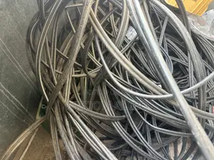 Service Cable. 400 Meters